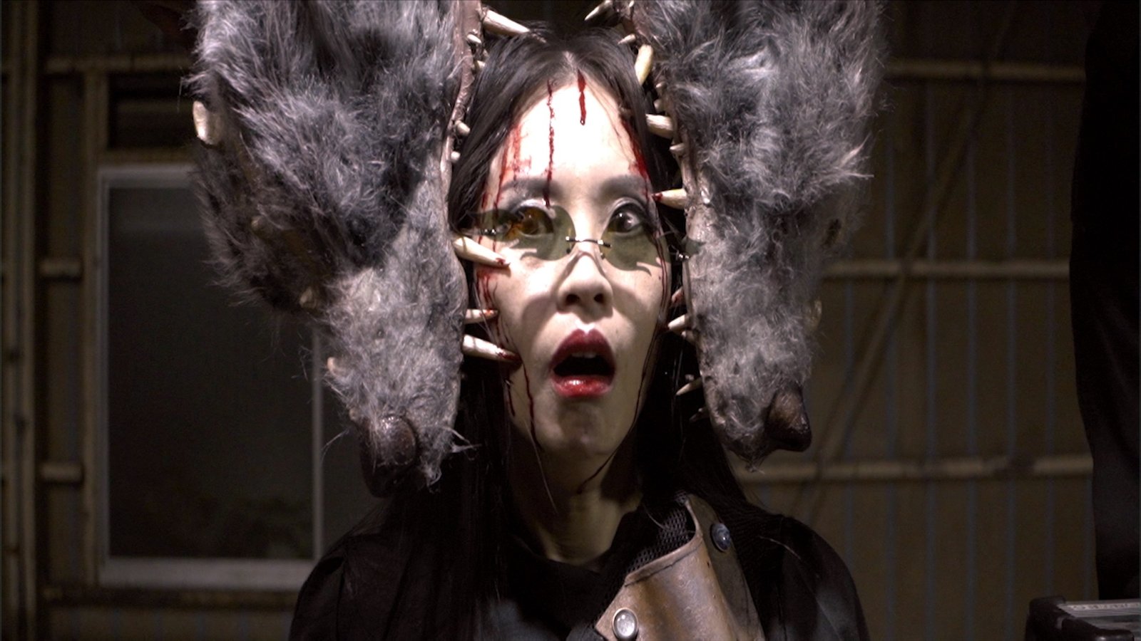 HOLLY MOTHER STILLS (51) Kopie